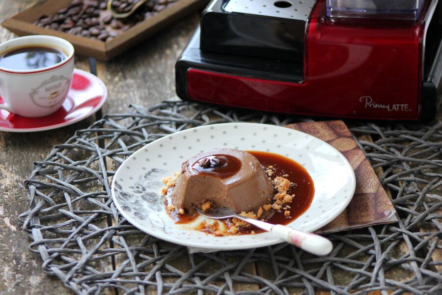 Rețetă Panna cotta cu sos de cafea by Laura's Sweets
