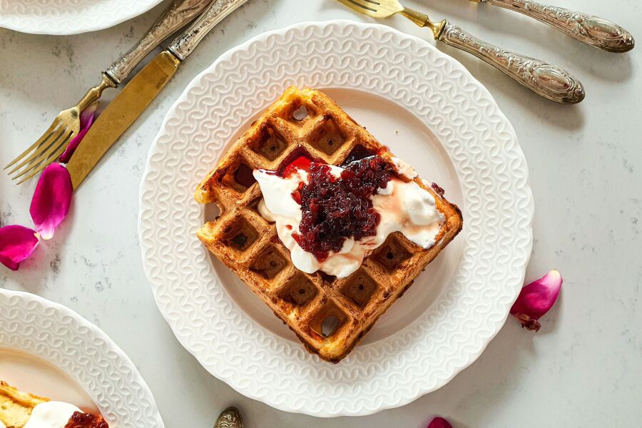 Rețetă waffles cu brânză de vaci sau papanași în formă de waffles la Aparat de Gofre Duraceramic Breville by Prăjiturela