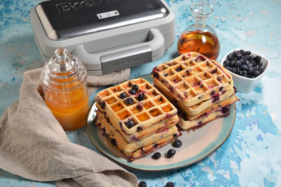 Rețetă gofre belgiene pufoase la Aparatul de Gofre Duraceramic Breville by Teo's Kitchen