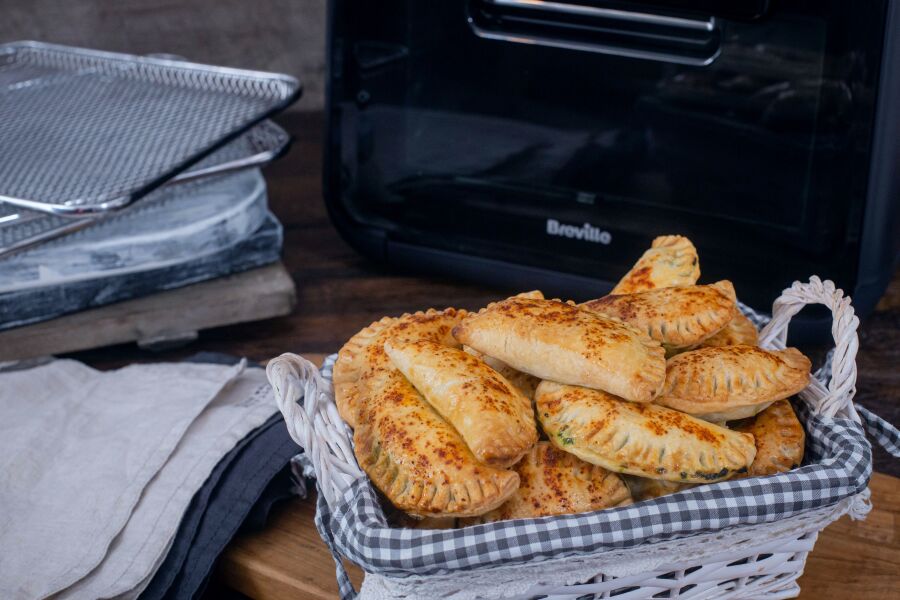 Rețetă Empanadas cu spanac la Breville Air Fryer