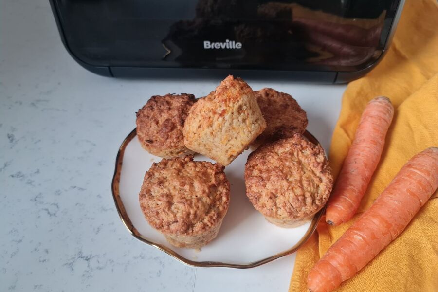 Rețetă muffins cu morcovi, de post, la Breville Air Fryer by Prăjiturela